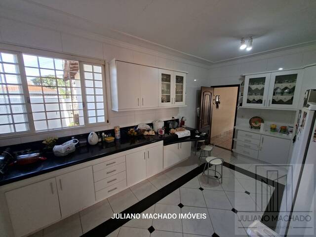 Casa para Venda em Jardinópolis - 5