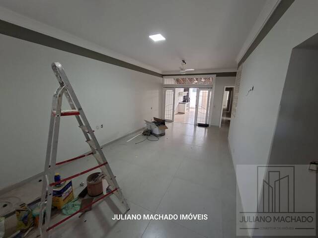Casa para Venda em Ribeirão Preto - 2